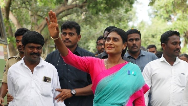 కూతురిని ఆదరించాలని కోరుతున్న విజయమ్మ 