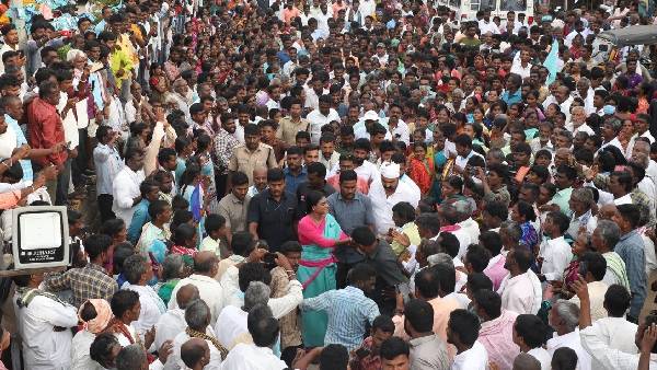  షర్మిలను నమ్మాలన్న వైఎస్ విజయమ్మ 