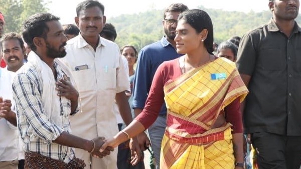 ధనిక రాష్ట్రాన్ని అప్పుల కుప్పగా మార్చారు: వైఎస్ షర్మిల 