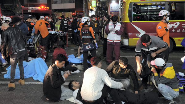 South Korea Halloween stampede deaths toll at 151 and injuring 150 others South Korea Halloween stampede deaths toll at 151 and injuring 150 others