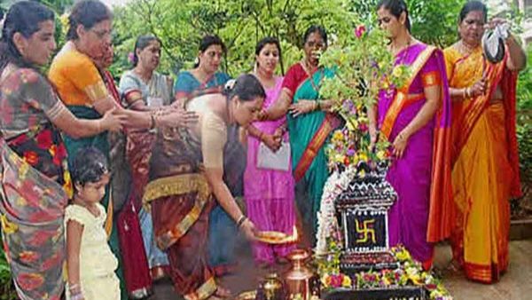 తులసి పూజ చేస్తే సకల దేవతలను పూజించినట్లే తులసి పూజ చేస్తే సకల దేవతలను పూజించినట్లే