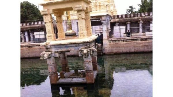 గతంలో శ్రీశైలం ఆలయంపై డ్రోన్ల సంచారం 