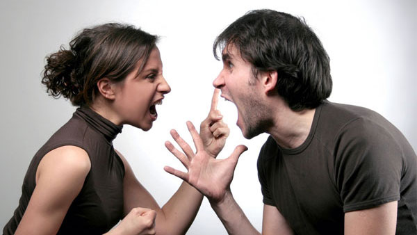 వేరే చోట కాపురం పెట్టిన భర్త