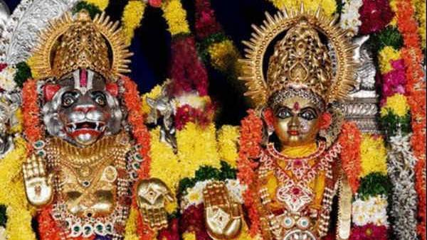  మునుగోడు ఓటర్లకు లక్ష్మీ నరసింహ స్వామివారి స్పెషల్ దర్శనం