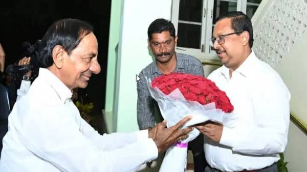 హైకోర్టు సీజేను కలిసిన సీఎం కేసీఆర్