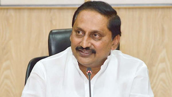 రాజకీయ నేతల హవా.. రాజకీయ నేతల హవా..