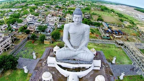 కలెక్టర్, అధికారులు ఇళ్లకే వచ్చారు