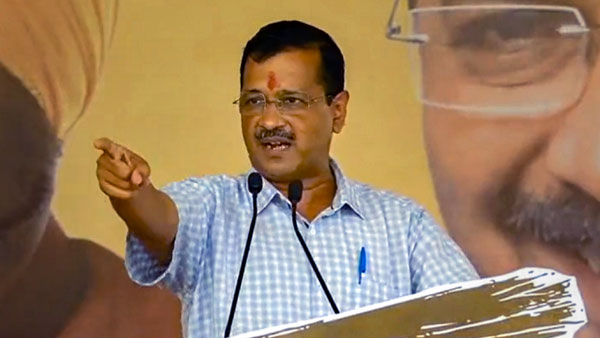arvind kejriwal sensational allegation on bjp- spare ministers for opt out of gujarat arvind kejriwal sensational allegation on bjp- spare ministers for opt out of gujarat