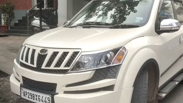 కానిస్టేబుళ్లపై దాడి చేసిన సీఐ రాజు కానిస్టేబుళ్లపై దాడి చేసిన సీఐ రాజు