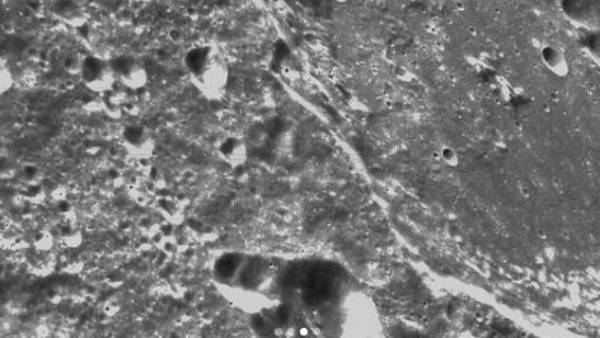 అతి దగ్గరగా..