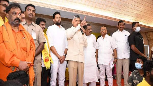 వారికి అర్థమయ్యేందుకే పరుష పదజాలం