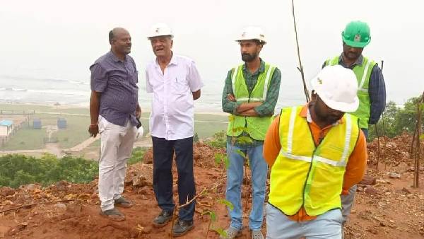 cpi narayana visit controversial rushikonda hill- says ysrcp leaders done worst than rape