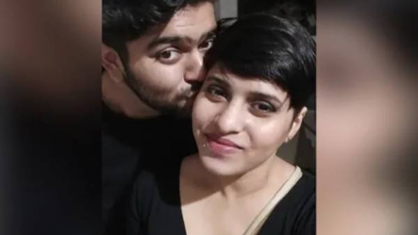  ప్రియురాలితో సహజీవనం