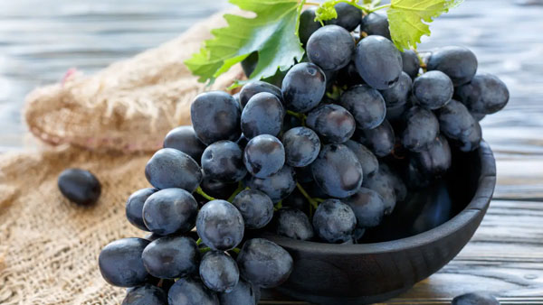 కళ్ళ ఆరోగ్యం కోసం ఈ పండ్లు తింటే మేలు