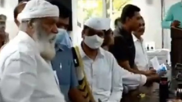 TDP leader JC Prabhakar Reddy misbehaved in Anantapur collectorate. 