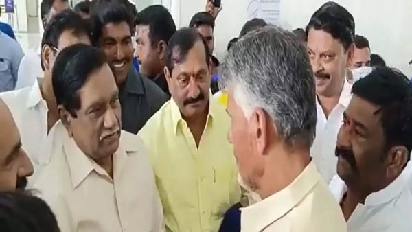 మూడున్నర సంవత్సరాల తర్వాత కలయిక