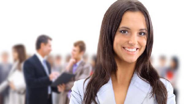 ధైర్యం చేసిన యువతి