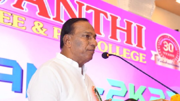 ఎర్రకోటపై బీఆర్ఎస్ జెండా అంటూ మంత్రి మల్లారెడ్డి