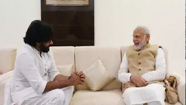 నరేంద్రమోడీతో వెలుగులోకి పీకే