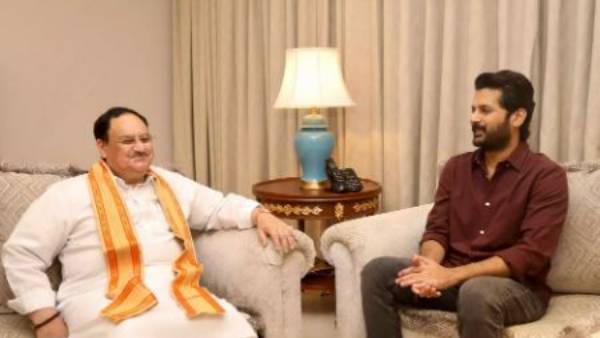 నడ్డాతో నితిన్, చిరుకు అవార్డు నడ్డాతో నితిన్, చిరుకు అవార్డు