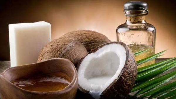 కొబ్బరినూనెను జీవితంలో భాగం చేసుకుంటే శారీరక మానసిక ఆరోగ్యం