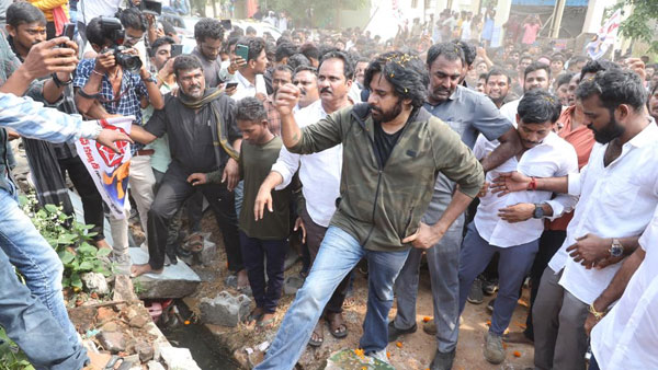రూటు మార్చిన పవన్?
