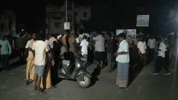 రగిలిపోయి లేపేసిన ప్రత్యర్థులు రగిలిపోయి లేపేసిన ప్రత్యర్థులు