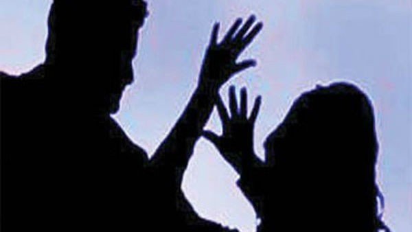 చిన్న కొడుకు ఇంటిలో ? చిన్న కొడుకు ఇంటిలో ?