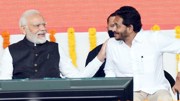 PM Modi appreciates CM JAgan in Vizag public meeting, here is all