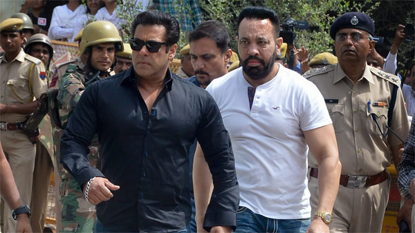 Salman Khans security cover enchanced from X to Y plus Now with bishnoi gang threat Salman Khans security cover enchanced from X to Y plus Now with bishnoi gang threat