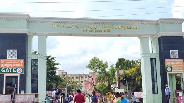  అర్దరాత్రి ఫోన్ లో భార్య కిలకిల... పకపక అంటూ ?