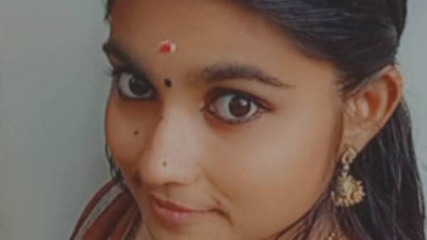లవర్స్ ఎంజాయ్ లవర్స్ ఎంజాయ్