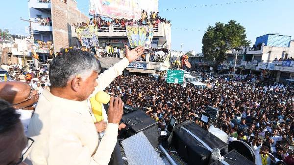 గడప గడపకు ప్రభుత్వ ప్రోగ్రాంకు పోటీగా..