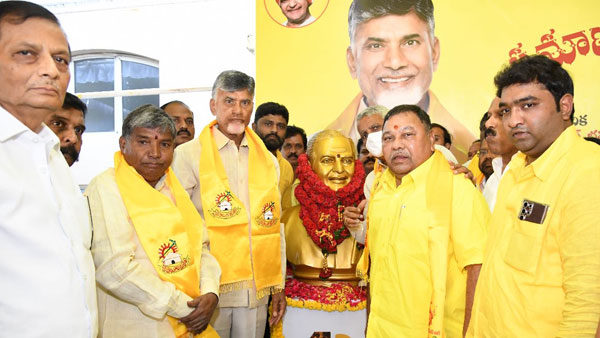 చంద్రబాబు నిర్ణయంతో రేవంత్ కు షాక్