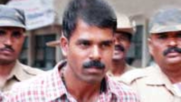 పోలీసు ఉద్యోగం అడ్డం పెట్టుకుని