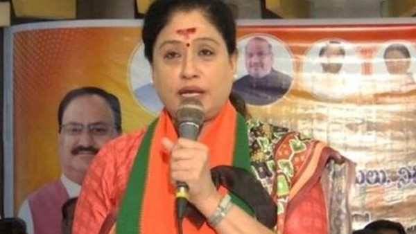 అన్నదాతలను తెలంగాణా సర్కార్ అరిగోస పెడుతుందన్న విజయశాంతి