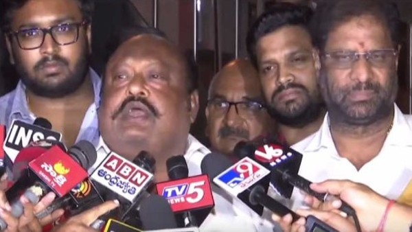 telangana minister Gangula kamalakar and mp Vaddiraju Ravichandra questioned by CBI for 8 hours telangana minister Gangula kamalakar and mp Vaddiraju Ravichandra questioned by CBI for 8 hours