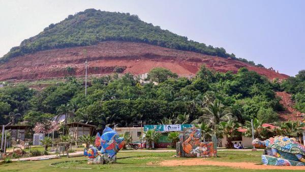  రుషికొండ తవ్వకాల కేసు