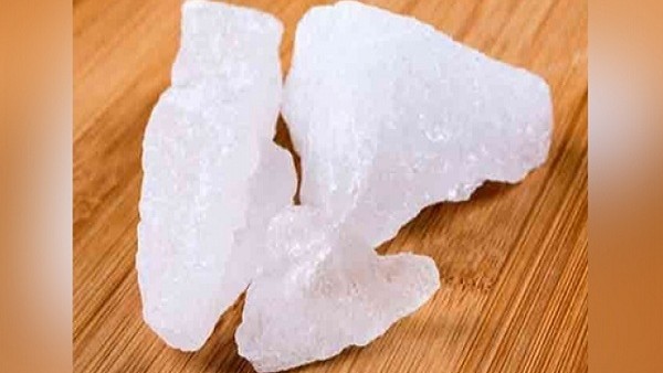 పటికతో వాస్తు దోషాలకు చెక్