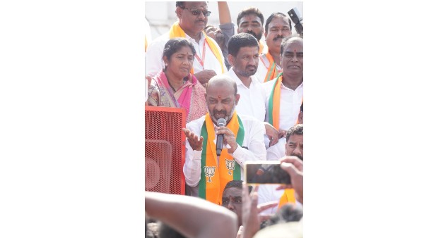 దొంగ దందాలు చేసే వారిని పట్టుకోవాలా వద్దా?