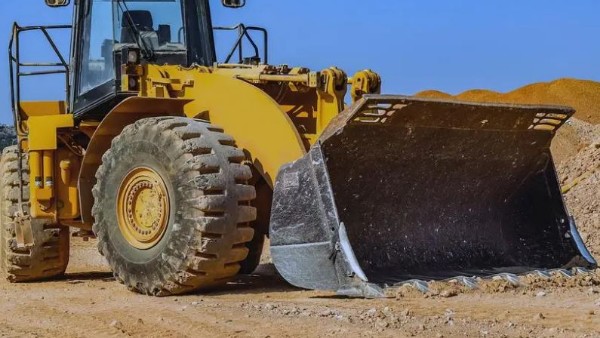  Officials demolishing illegally constructed dargah and shop rooms in Hubballi, high alert in five districts in Karnataka. 