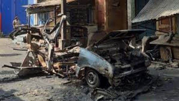 Chennai: NIA officials arrested two more in Coimbatore car bomb case, with whom is the link? Chennai: NIA officials arrested two more in Coimbatore car bomb case, with whom is the link?