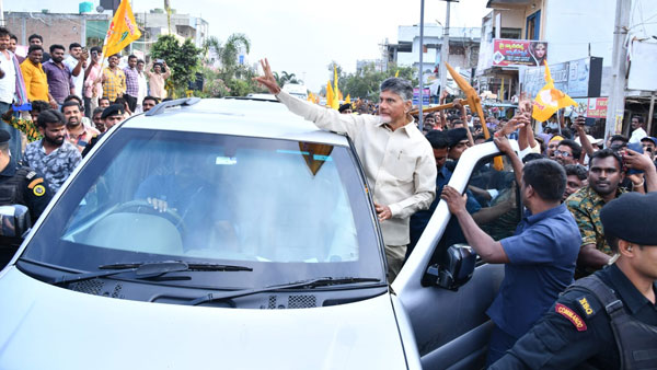 తెలంగాణలో చంద్రబాబు రీఎంట్రీ