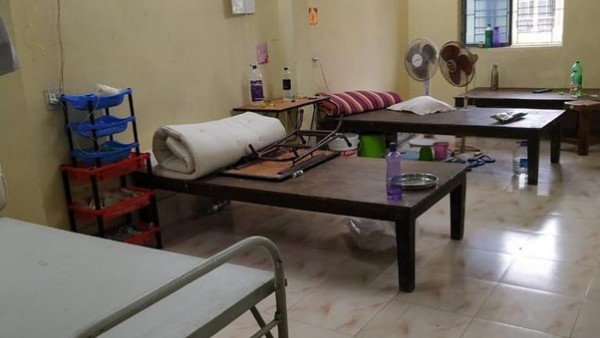 హాస్టల్ లో ఏం జరిగింది ? హాస్టల్ లో ఏం జరిగింది ?