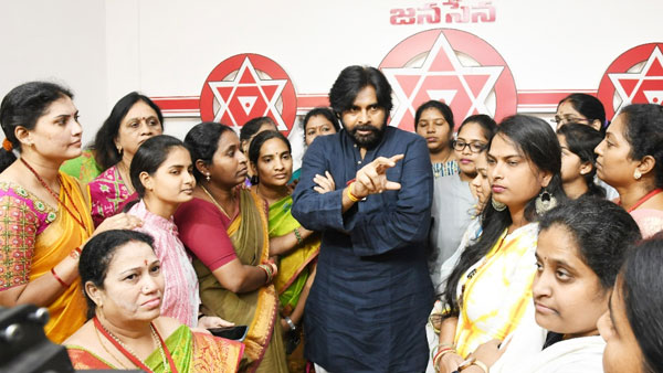 దూకుడైన రాజకీయం