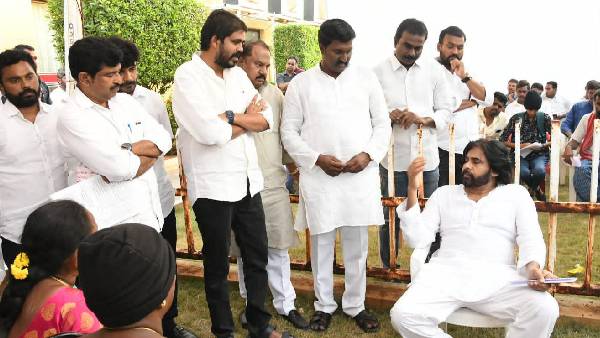  వైసీపీ కౌంటర్ ప్లాన్ అమలు