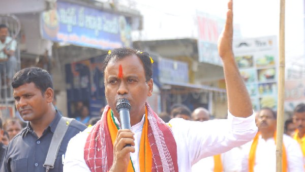  మాటల యుద్ధం..