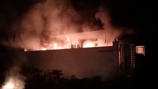 తీవ్ర ఉద్రిక్తత..