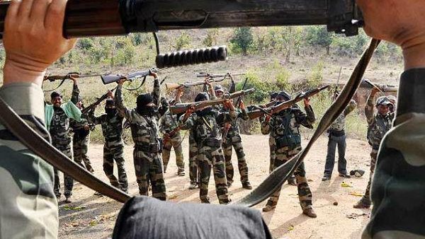 ప్రజా ప్రతినిధులకు బయటకు రావద్దని హెచ్చరిక