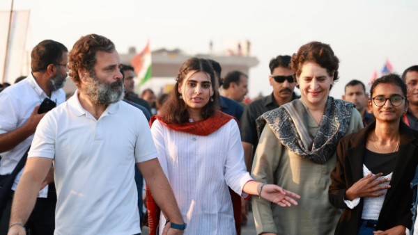 అపూర్వ ఆదరణ..